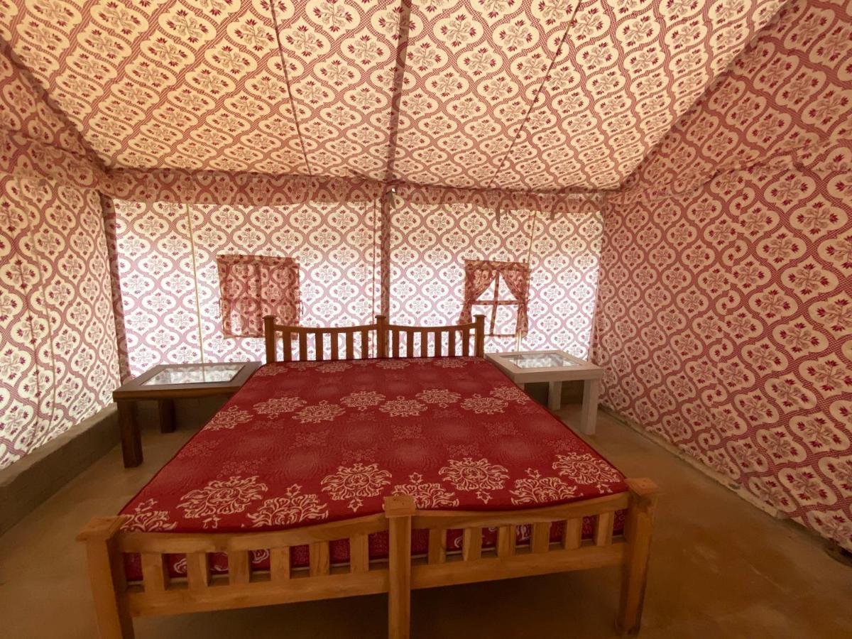 Grass Field Valley Resort Jaipur Buitenkant foto