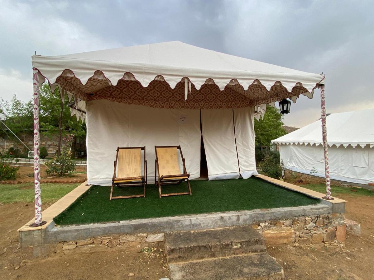 Grass Field Valley Resort Jaipur Buitenkant foto